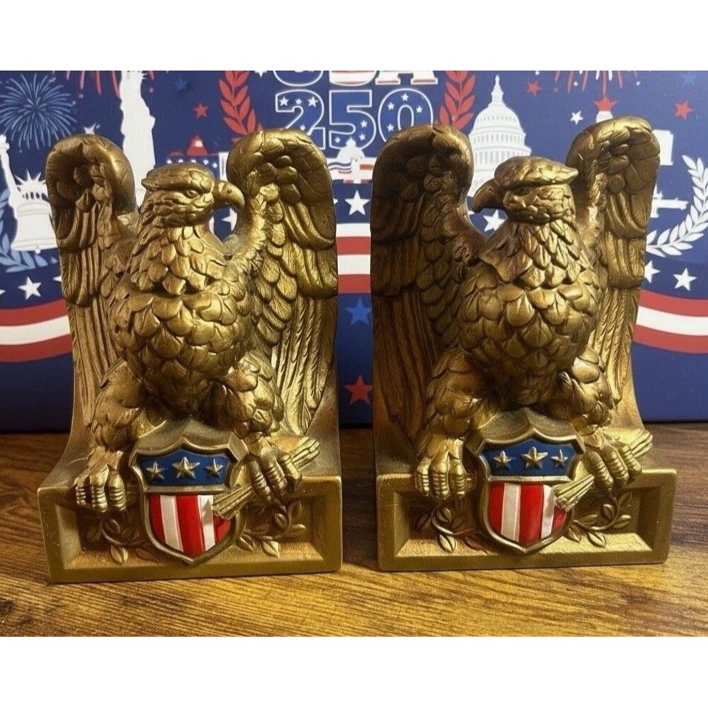 Vintage INARCO Ceramic Eagle Bookends Set Patriotic Shield Decor 6.5 Inch Japan